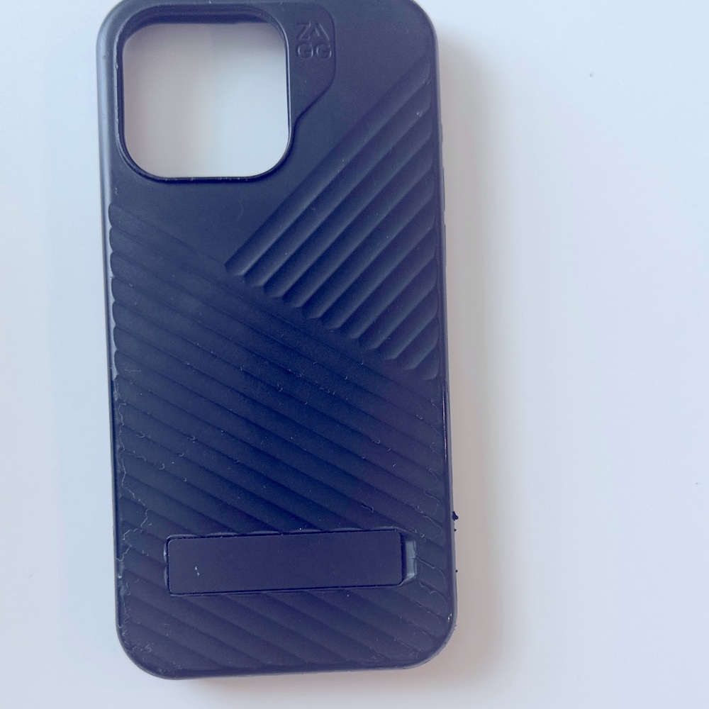ZAGG Denali Snap iPhone case with built in kickstand, iPhone 13,14,15